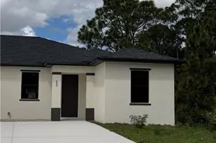 496-498 Bell Blvd S, Lehigh Acres, FL 33974 - Photo 2