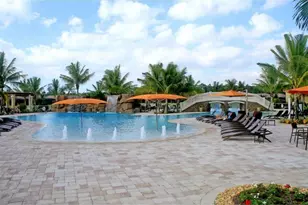 9844 Venezia Cir E, Naples, FL 34113 - Photo 30