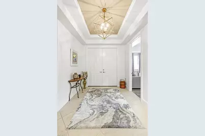 587 Avellino Isles Cir #23101, Naples, FL 34119 - Photo 4