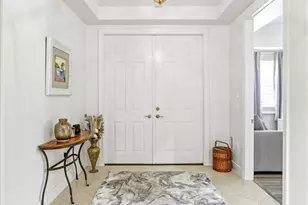 587 Avellino Isles Cir, Naples, FL 34119 - Photo 4