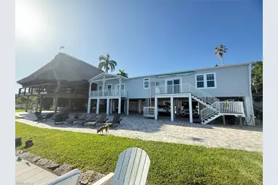 4835 E Riverside Dr, Fort Myers, FL 33905 - Photo 2