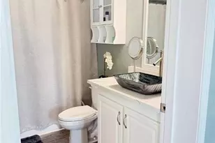 4835 E Riverside Dr, Fort Myers, FL 33905 - Photo 10