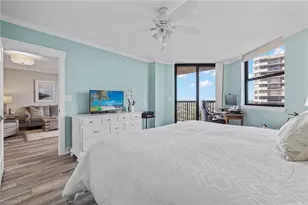 6075 Pelican Bay Blvd, Naples, FL 34108 - Photo 16