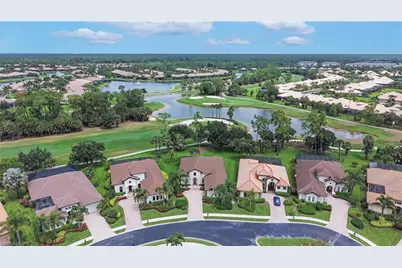 7643 Cottesmore Dr, Naples, FL 34113 - Photo 14