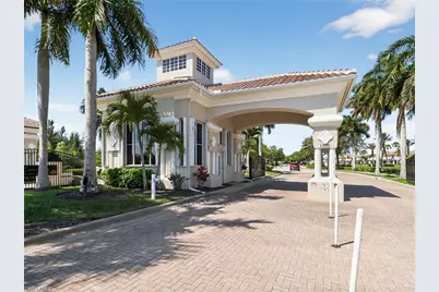 1672 Lake Jessup Cir, Cape Coral, FL 33909 - Photo 2