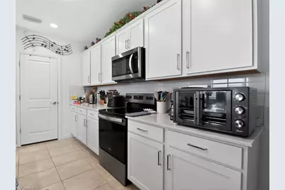 1672 Lake Jessup Cir, Cape Coral, FL 33909 - Photo 10