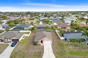 1111 SW 41st Terrace, Cape Coral, FL 33914 - Photo 46