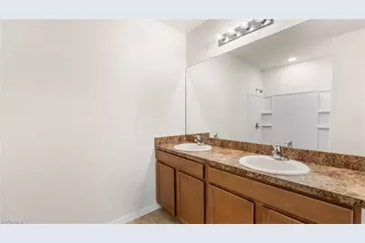 1111 SW 41st Ter, Cape Coral, FL 33914 - Photo 20