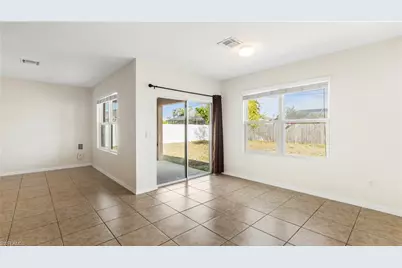 1111 SW 41st Ter, Cape Coral, FL 33914 - Photo 14