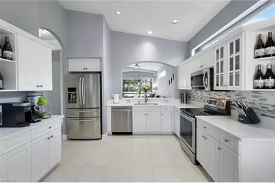 8616 Ibis Cove Cir, Naples, FL 34119 - Photo 6