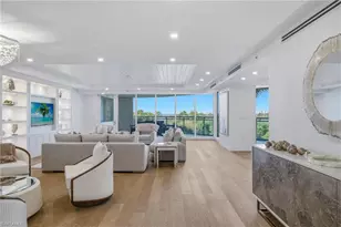 11125 Gulf Shore Blvd, Naples, FL 34108 - Photo 10