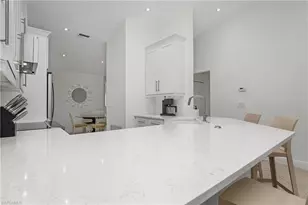 853 Tanbark Dr, Naples, FL 34108 - Photo 12