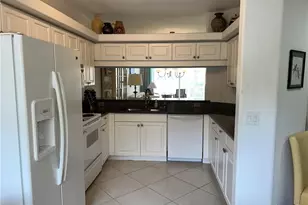 1240 Sarah Jean Cir, Naples, FL 34110 - Photo 4