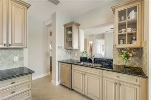 9217 Quartz Ln, Naples, FL 34120 - Photo 4