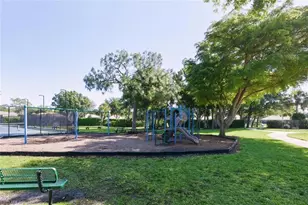 6786 Old Banyan Way, Naples, FL 34109 - Photo 36