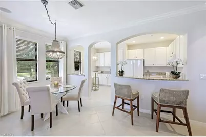 1423 Santiago Cir #1702, Naples, FL 34113 - Photo 8