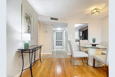 175 Turtle Lake Ct #310, Naples, FL 34105 - Photo 8