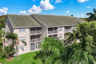 28851 Bermuda Lago Ct, Bonita Springs, FL 34134 - Photo 24