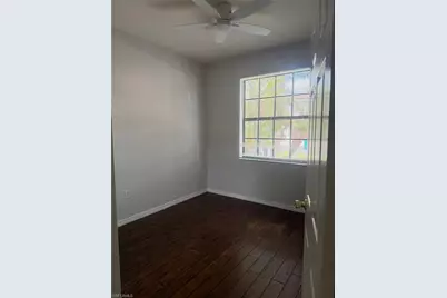 7530 Bristol Cir, Naples, FL 34120 - Photo 2