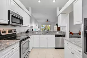 1633 Morning Sun Ln, Naples, FL 34119 - Photo 18