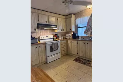 210 Pine Key Ln #210, Naples, FL 34114 - Photo 10