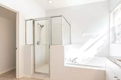 220 20th Ave NW, Naples, FL 34120 - Photo 12