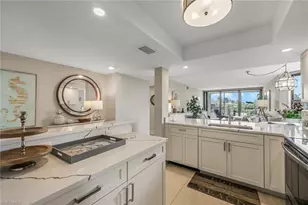 10562 Gulf Shore Dr, Naples, FL 34108 - Photo 12