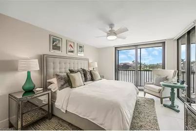 10562 Gulf Shore Dr #202, Naples, FL 34108 - Photo 8