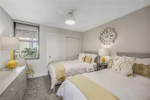 10562 Gulf Shore Dr, Naples, FL 34108 - Photo 6