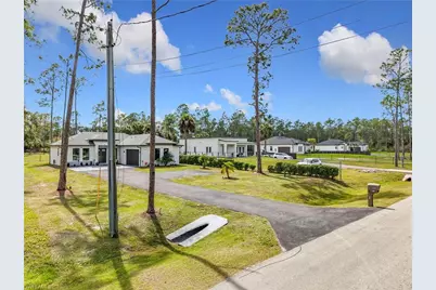 4160 10th Ave NE, Naples, FL 34120 - Photo 6