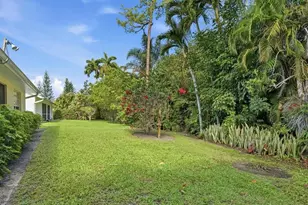 2305 Piccadilly Circus, Naples, FL 34112 - Photo 30