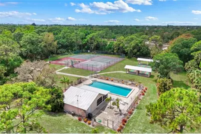 26896 Spanish Gardens Dr, Bonita Springs, FL 34135 - Photo 38