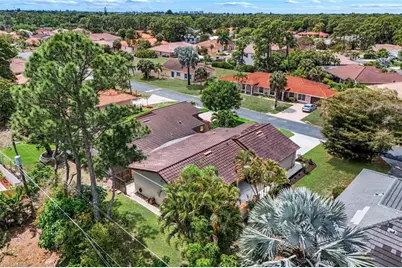 26896 Spanish Gardens Dr, Bonita Springs, FL 34135 - Photo 32