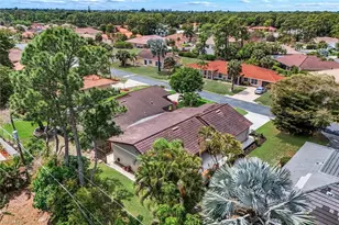 26896 Spanish Gardens Dr, Bonita Springs, FL 34135 - Photo 32