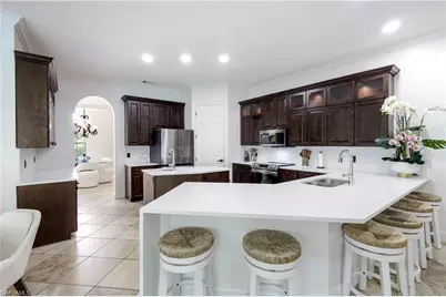 3223 4th Ave NE, Naples, FL 34120 - Photo 8