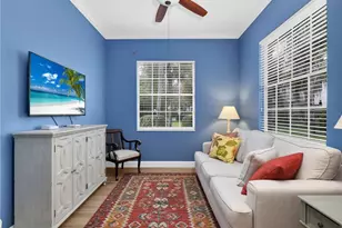 3131 Lancaster Dr, Naples, FL 34105 - Photo 10