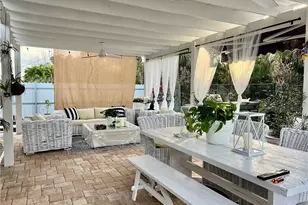 283 Cypress Way W, Naples, FL 34110 - Photo 4