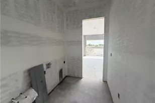 4243 20th St NE, Naples, FL 34120 - Photo 8