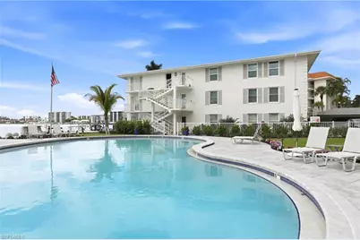 322 Harbour Dr #302D, Naples, FL 34103 - Photo 32