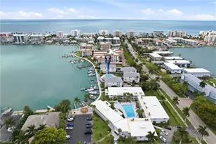 322 Harbour Dr, Naples, FL 34103 - Photo 38