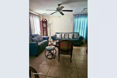 199 Leawood Cir, Naples, FL 34104 - Photo 8