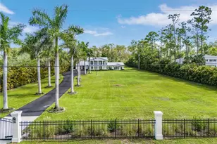 6155 Standing Oaks Ln, Naples, FL 34119 - Photo 2