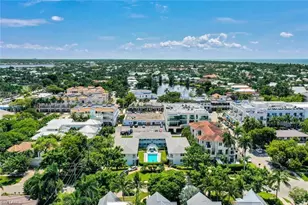 546 4th Ave S, Naples, FL 34102 - Photo 12