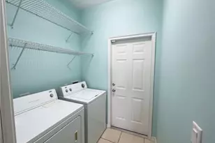 1252 Delores St E, Lehigh Acres, FL 33974 - Photo 16