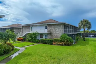 330 Kon Tiki Dr, Naples, FL 34113 - Photo 10