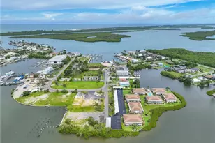 330 Kon Tiki Dr, Naples, FL 34113 - Photo 24