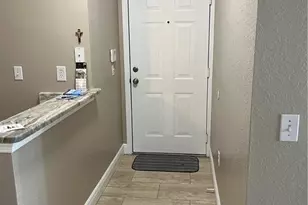 9025 Colby Dr, Fort Myers, FL 33919 - Photo 8