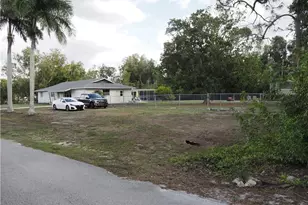 10350 Jef Nik Ln, Bonita Springs, FL 34135 - Photo 4