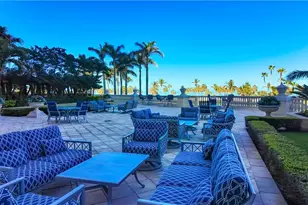 4021 Gulf Shore Blvd N, Naples, FL 34103 - Photo 20