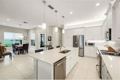 28558 Lobos Cir, Bonita Springs, FL 34135 - Photo 10